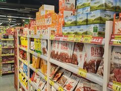-好特卖HotMaxx(杭州滨江宝龙城店)