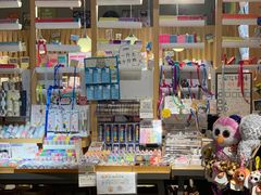 -百新书局(尚悦湾店)