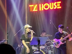 -TZ House音乐现场(来福士中心店)