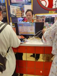 -哈尼鹿儿童乐园(长沙梅溪湖步步高店)