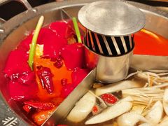 -晓宇重庆火锅(西安荟聚店)