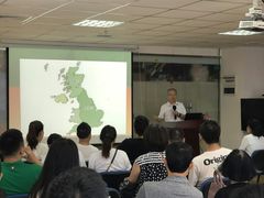 上课实景-金吉列留学·语培·小语种·国际课程(西安分公司)