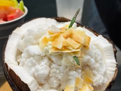 手作生打椰皇冰-喜茶(深圳万象城黑金店)