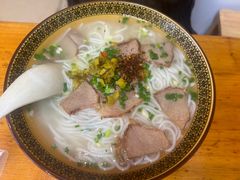 -肇兴特色牛肉粉