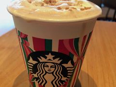 -星巴克(上海虹桥新天地二店)