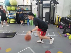 -APT运动康复中心(徐汇万科店)