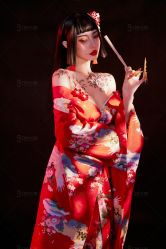 -onlygirl摄影美学馆高端定制(江滩店)