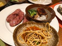 -岷山饭店-芝芝自助餐厅