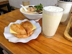 -荣晖咖啡美食(司打口店)