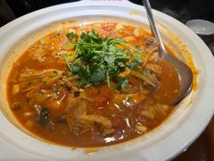 -魏铭鱼头捞饭(晋阳路店)