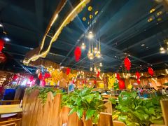 大堂-老滇山寨•云南特色菜•地方菜•民族风情歌舞表演(金碧店)