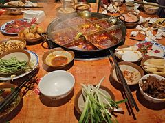 -周小明火锅(黑金冠社区店)