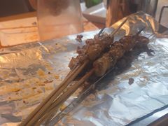 -喝丢一只鞋海鲜烧烤·海肠捞饭(市场店)