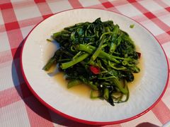 -洪霞餐馆·川菜·鲜货现炒(两江春城店)