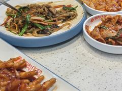 -韩香福烤肉庄园(荣成店)
