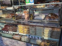 面包甜点陈列柜-东四卤煮店(东四北大街店)