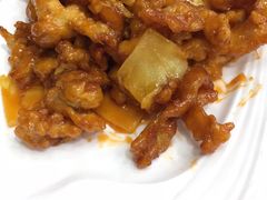 菠萝咕咾肉-惠宾饭庄(千禧店)