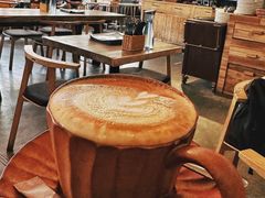 -Common Table · Brunch & Coffee