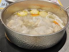 -椰小鸡·琼州糟粕醋·火锅(美兰缤纷城店)