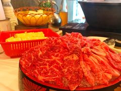 -鲜入围煮花胶鸡海鲜火锅