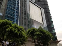 -八一路好吃街(雨田商务大厦店)