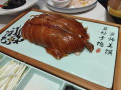 -荷塘秋月·本帮江浙菜(国权路店)