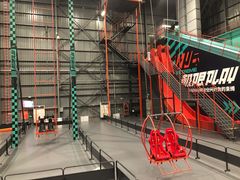 -极限PLAY运动娱乐新世界·团建派对潮玩休闲馆·室内蹦极高空游乐园