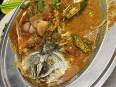 -明记烧鱼美味店