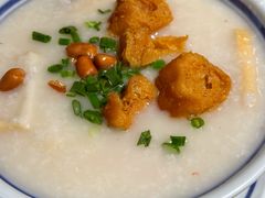 金牌艇仔粥-香港池仔记肠粉王(博多新记襄阳南路店)