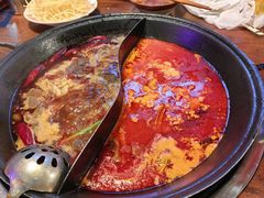 -萍姐火锅·公路夜市(武汉首店)