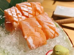 三文鱼腩-大和食乐·鲜和牛酸汤火锅(环宇荟店)
