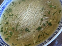 白汤面底-同得兴 Since·1995 传统苏式面馆(嘉馀坊店)