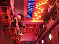 大堂-钢管厂五区小郡肝串串香火锅(人民广场店)