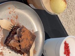 -J Create城市露营咖啡·简餐·宠物(上海动物园店)