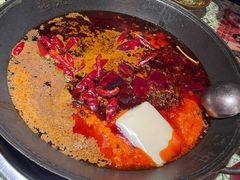 -鸿姐老火锅(静安店)