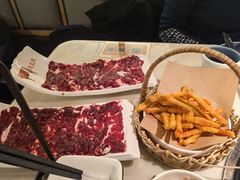 -左庭右院鲜牛肉火锅(浦江欢乐颂店)