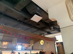 大堂-左庭右院鲜牛肉火锅(浦江欢乐颂店)