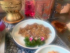 L云南鲜花饼-慢丽江·云南野生菌土鸡锅(付家庄店)