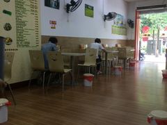 -东平传统鸡饭(德信华城店)