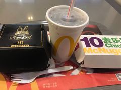 -麦当劳(龙之梦购物中心店)