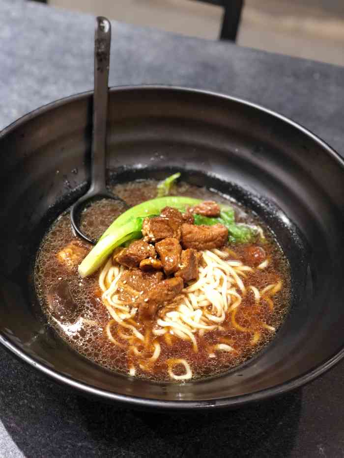 潮面-"去过那么多网红店这家是最差劲的了,本身就."-大众点评移动版