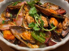 -大头虾越式风味餐厅(光明广场店)