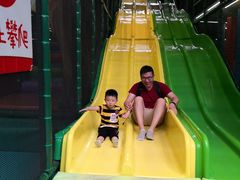 -蒙特利亲子乐园