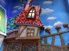 -蓝精灵乐园·世茂精灵之城主题乐园