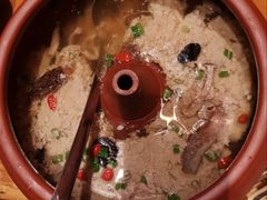 汽锅菌子肉饼-老滇山寨•云南特色菜•地方菜•民族风情歌舞表演(金碧店)