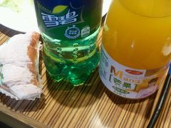 -王记酱骨头馆(经纬路店)