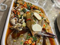 泰式捞汁海鲜拼盘-日进一片海.生腌海鲜火锅.宵夜烧烤(三里屯总店)