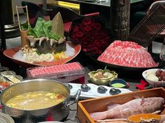 -余欢领鲜火锅(新街口店)