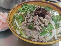 -花溪牛肉粉(八鸽岩店)