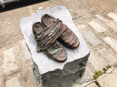 -饥荒雕像